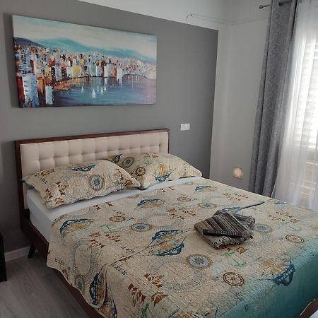 Oleander Apartment In Pakoštane Habitación foto